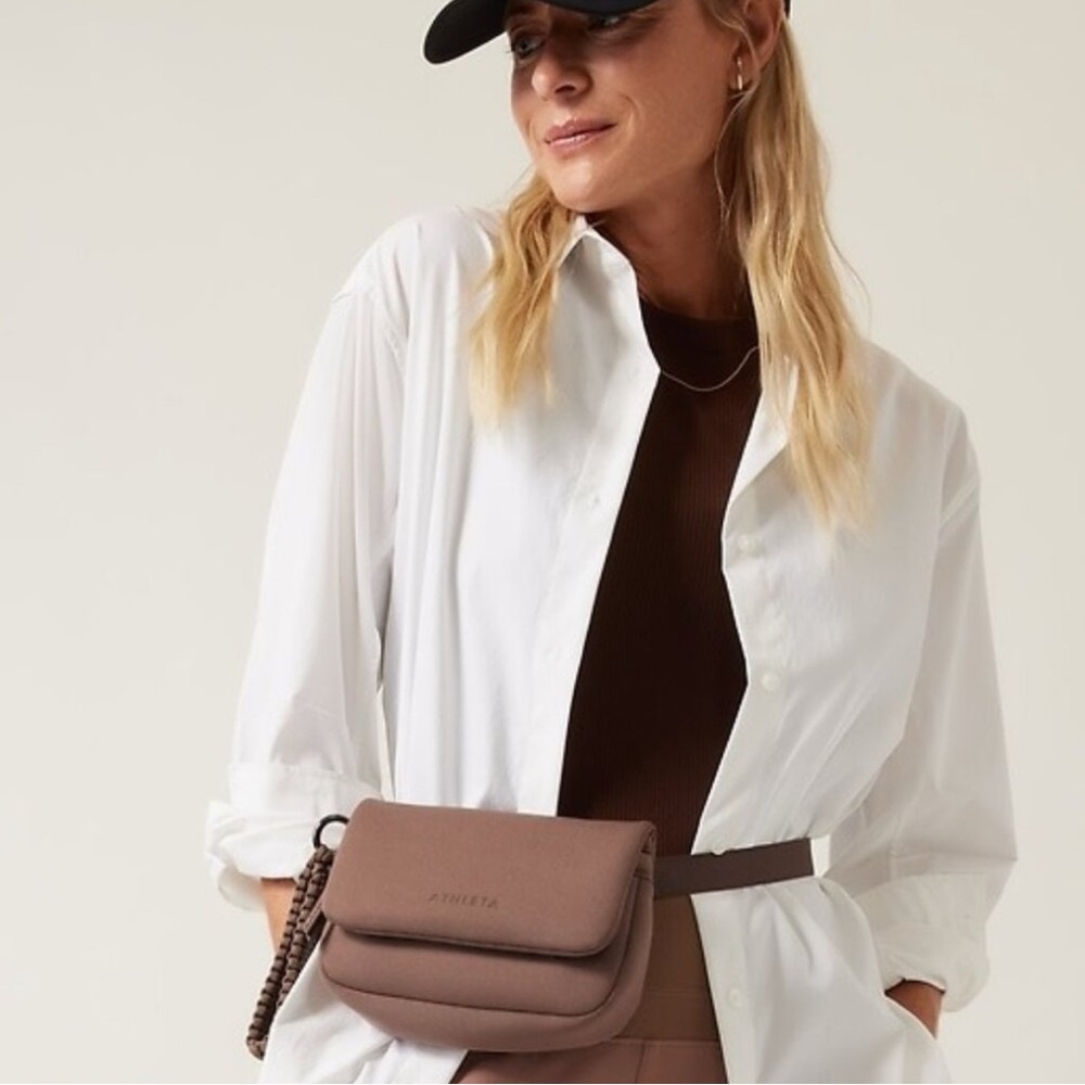 Athleta Revive Convertible Crossbody Waist-bag in Rustic Beige OS